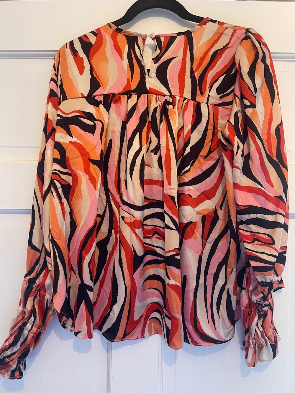 THML Multicolor Abstract Print Long-Sleeve Blouse - Picture 4 of 4